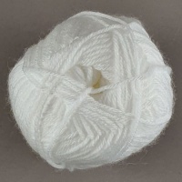 Peter Pan - 4Ply - 4PY01 Snowdrop